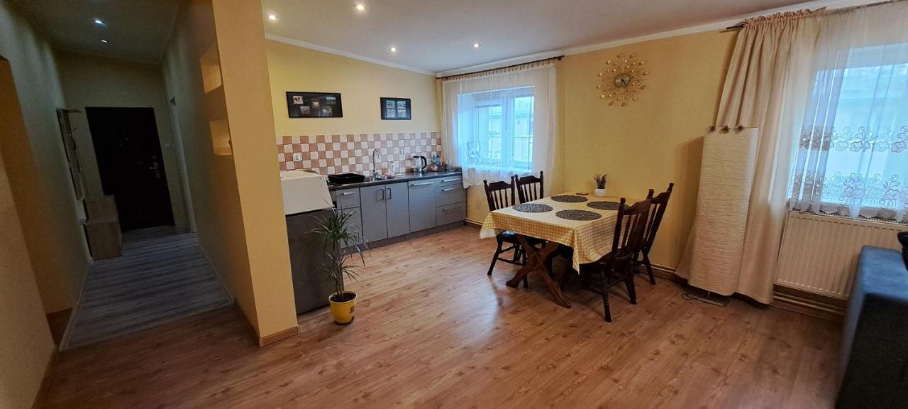 Apartament Alcatraz Z Kominkiem 카미엔나 고라 외부 사진